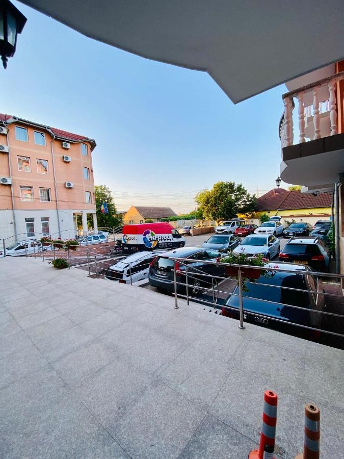 Pensiune Roua 2 Arad Exterior foto